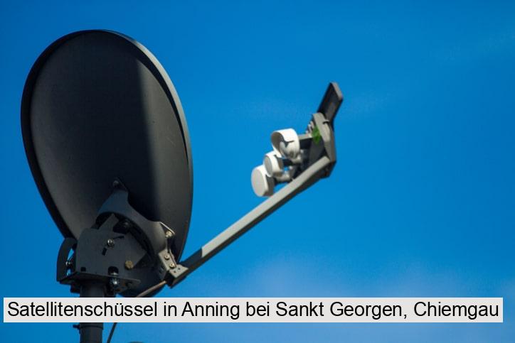 Satellitenschüssel in Anning bei Sankt Georgen, Chiemgau